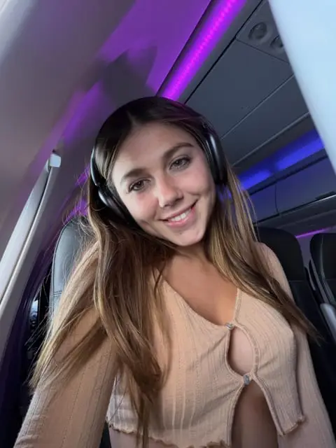Alexis Evans, foto 19