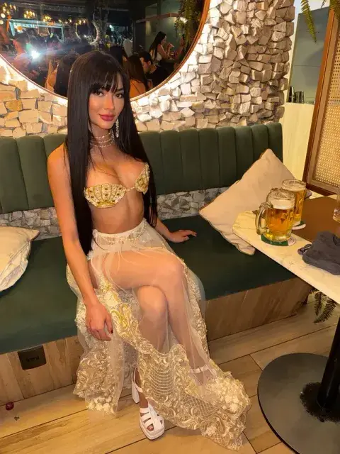 Ana Otani, foto 9