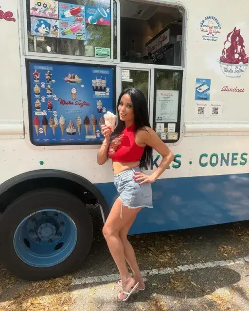 Anissa Kate, foto 4