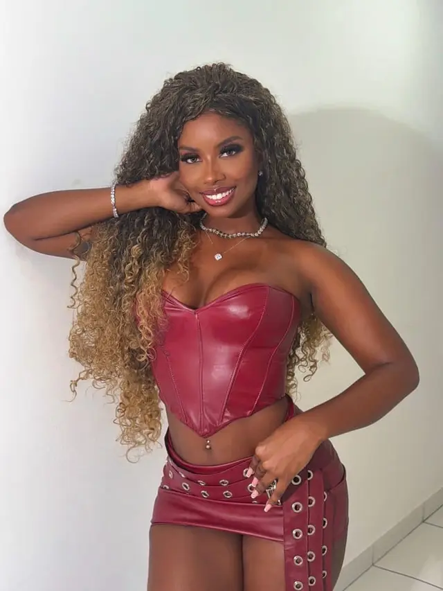 Ayla Gomes, foto 14