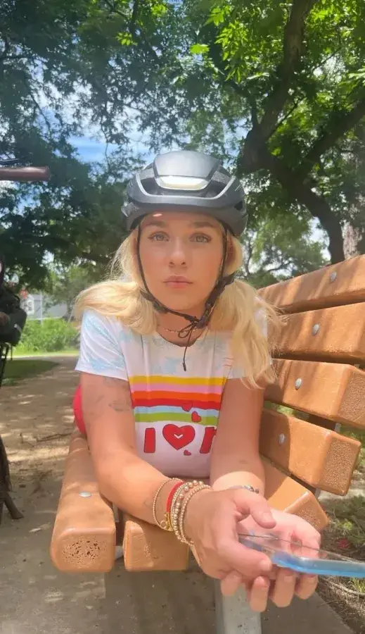 Gabbie Carter, foto 3