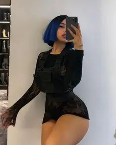 Gina Savage, foto 5