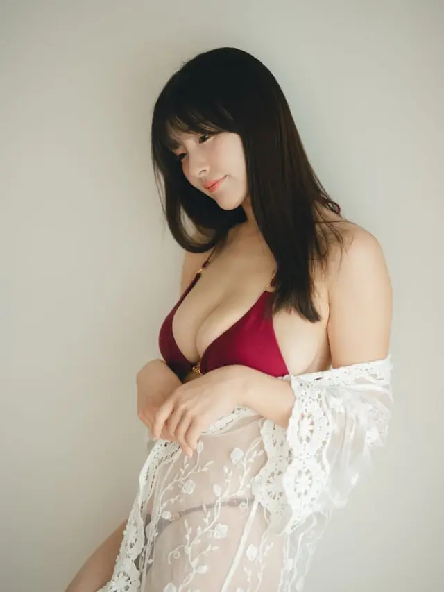 Hara Tsumugi, foto 4