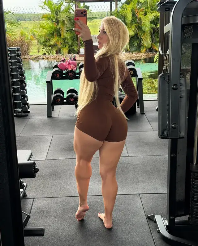 Isadora Vale, foto 20