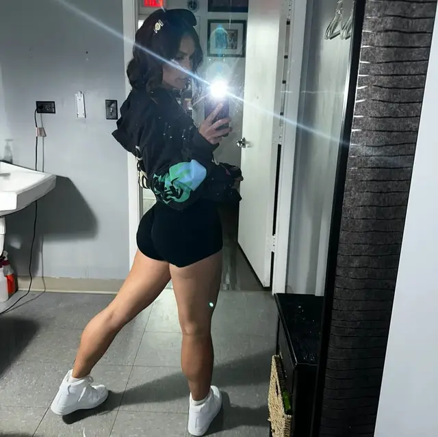 Kelsi Monroe, foto 9