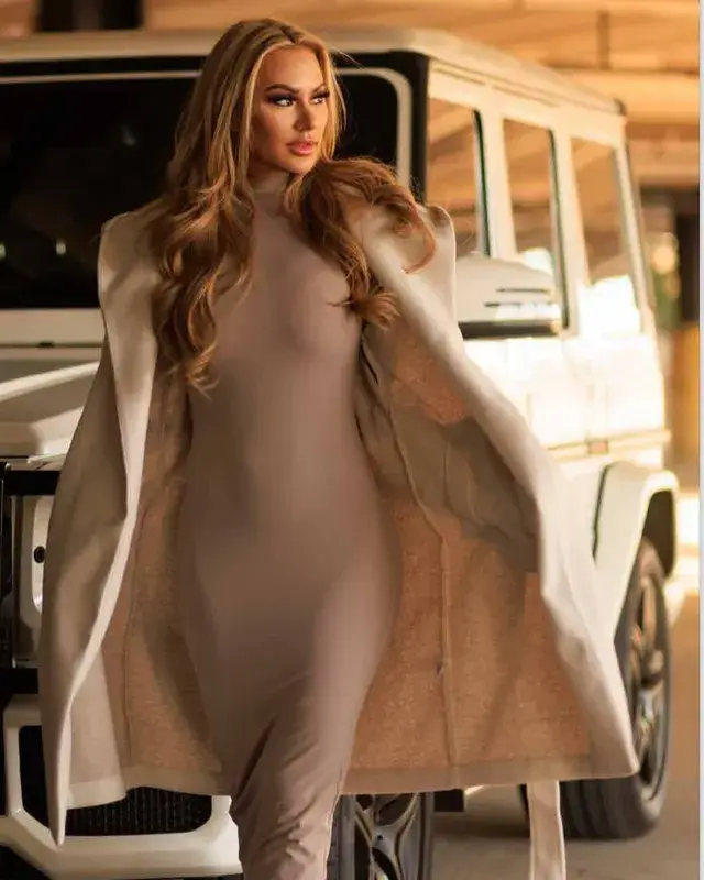 Kindly Myers, foto 2