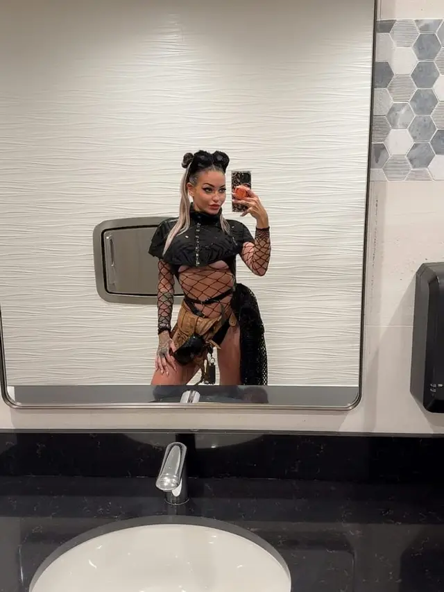 Kissa Sins, foto 5