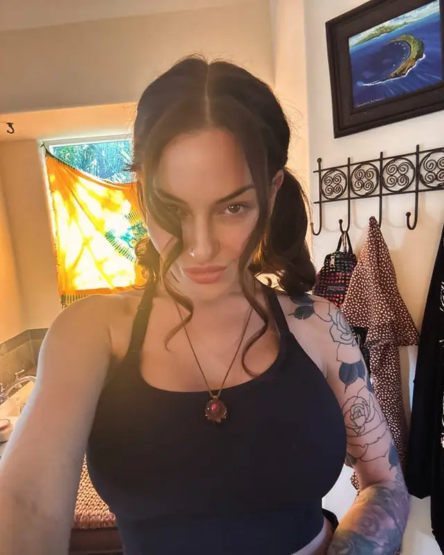 Kissa Sins, foto 14