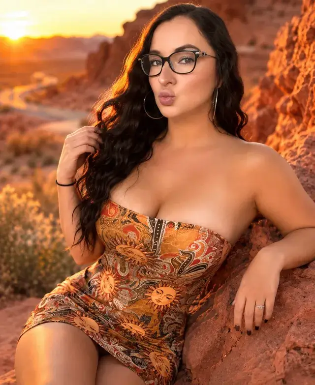Madison Knox, foto 9