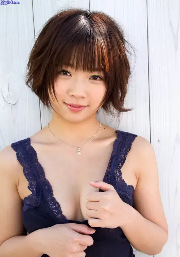 Mana Sakura, foto 4