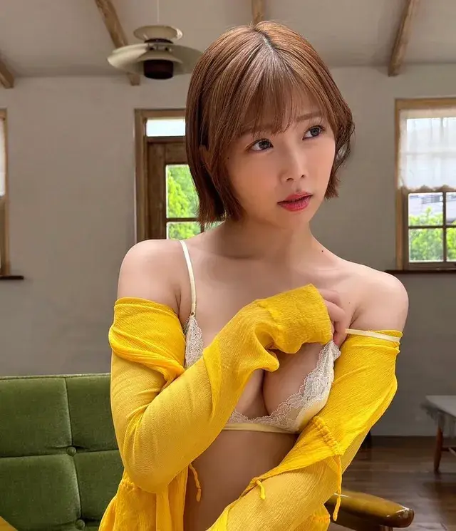 Mana Sakura, foto 8