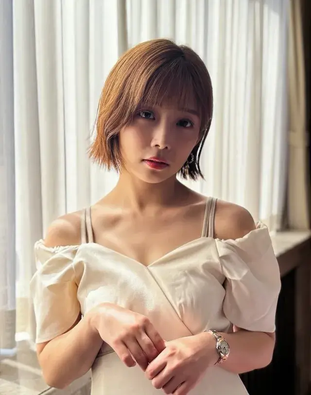 Mana Sakura, foto 12