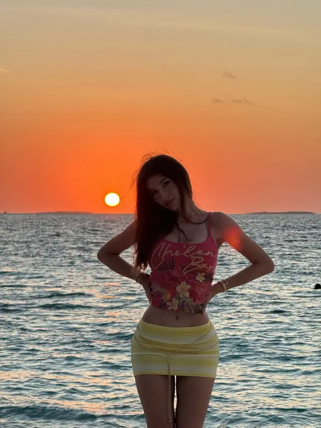 Mikaela Testa, foto 14