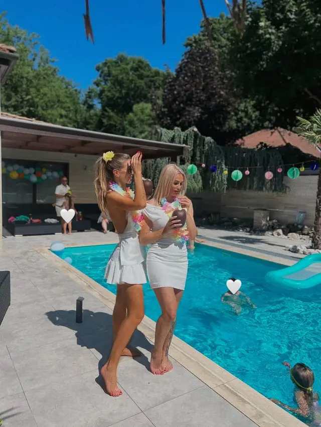 Niki Belucci, foto 16