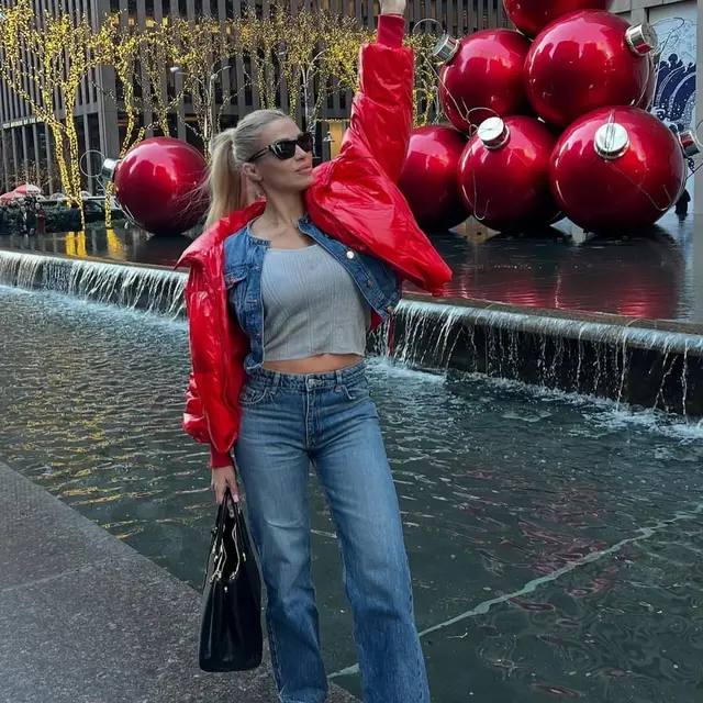 Niki Belucci, foto 20