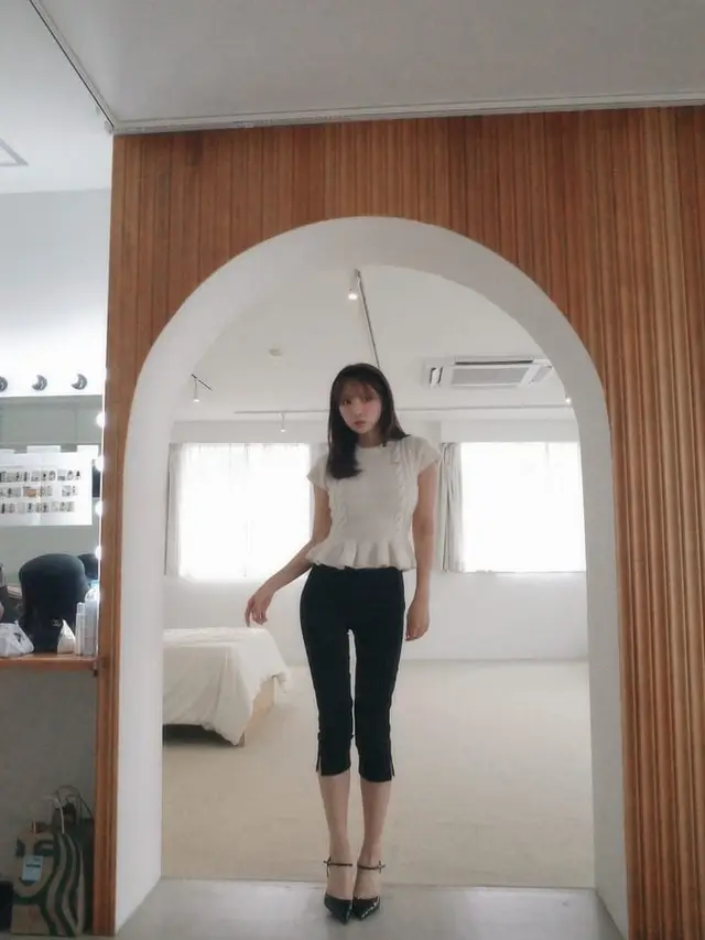 Yua Mikami, foto 6